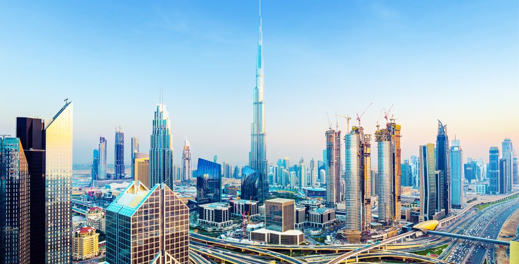 V Hotel Dubai Curio Collection by Hilton 5*