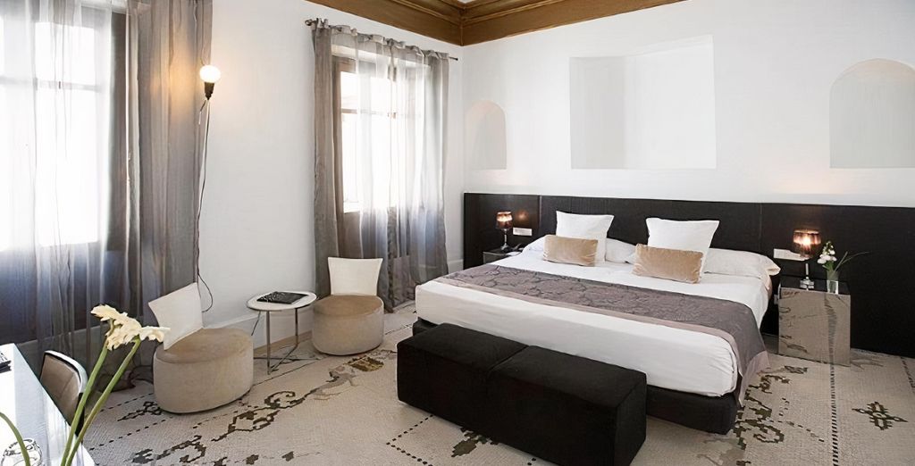 Hotel Hospes Palacio De Los Patos 5*
