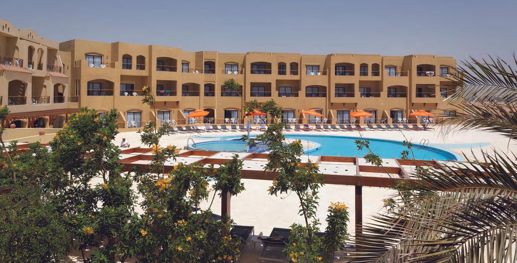 The Three Corners Fayrouz Plaza Beach Resort 5*