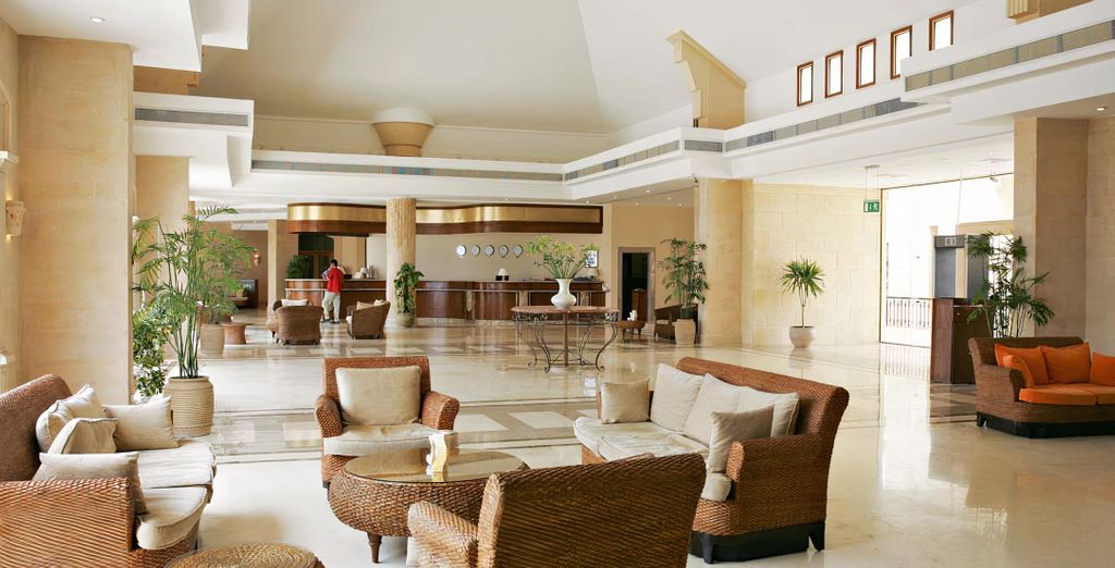 The Three Corners Fayrouz Plaza Beach Resort 5*