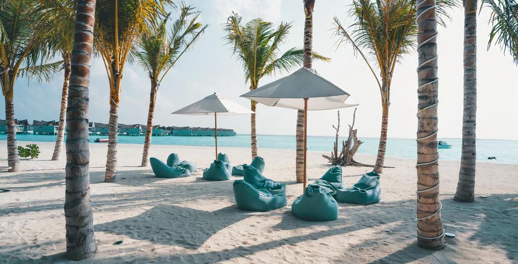 Mövenpick Resort Kuredhivaru Maldives 5*