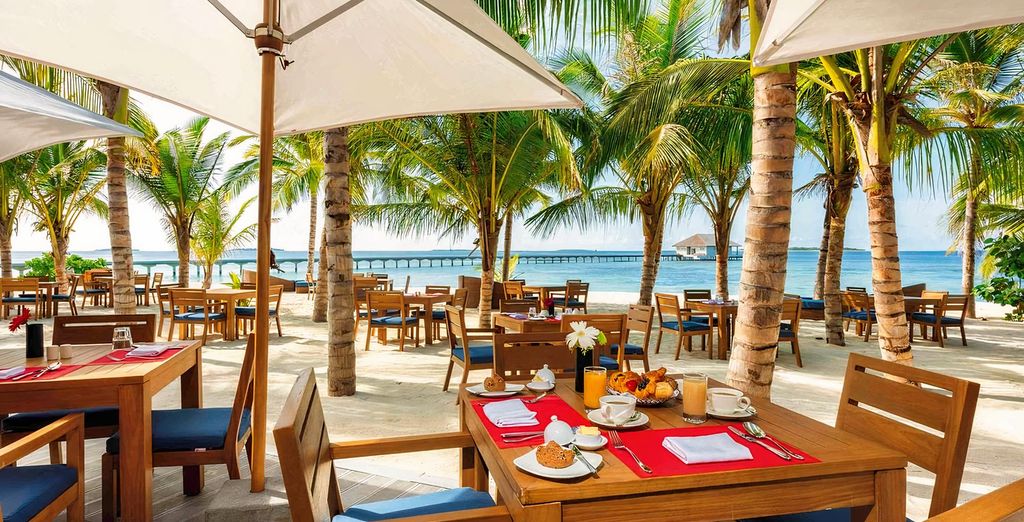 Mövenpick Resort Kuredhivaru Maldives 5*