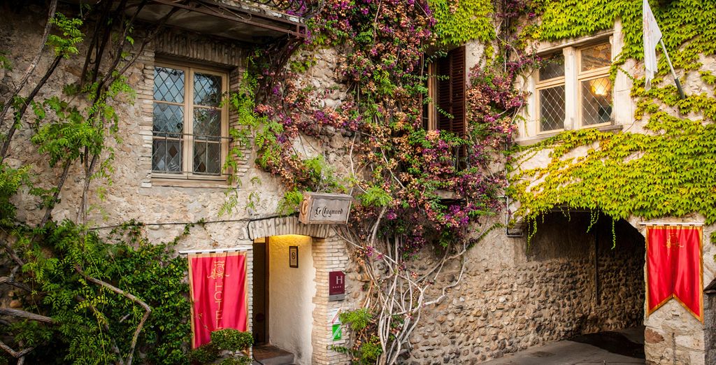 Chateau le Cagnard 4*