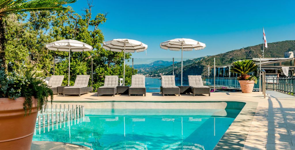 Hotel Vis à Vis 4*
