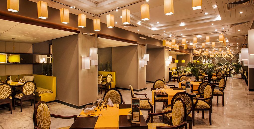 Desert Rose Resort 5*
