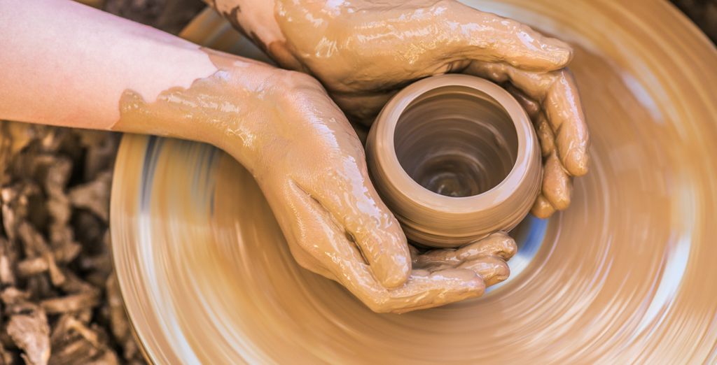 Experiencia 4* con taller de cerámica tradicional