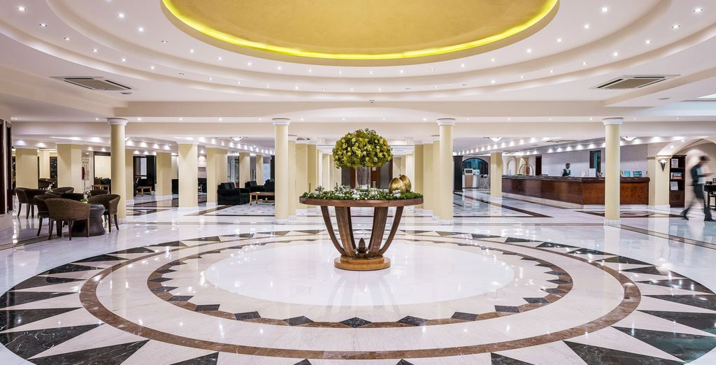 Mitsis Grand Hotel 5*