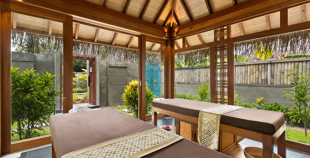 Furaveri Island Resort & Spa 5*