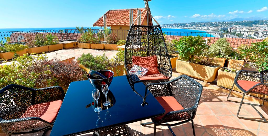 Hotel La Perouse 4*