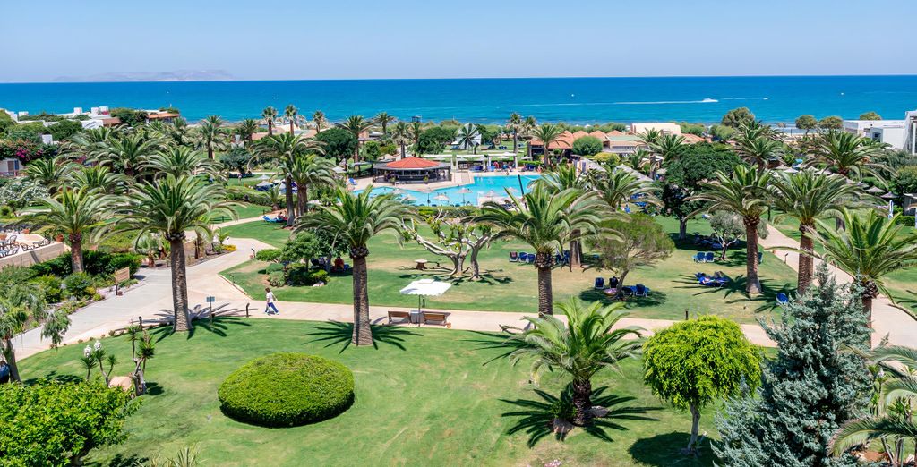 Anissa Beach and Village 4*