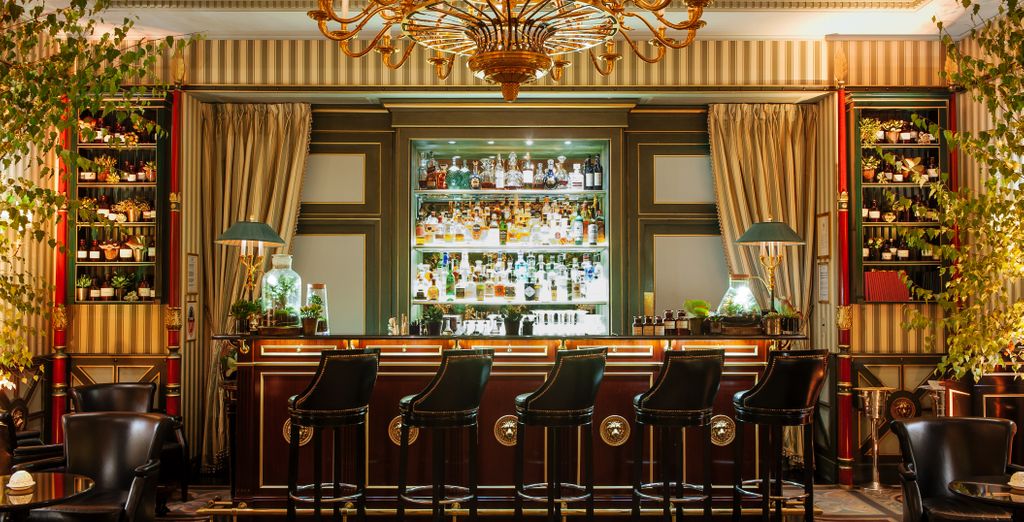 Shangri-La Hotel Paris 5*