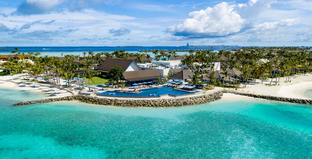 Saii Lagoon Curio Collection by Hilton 5*