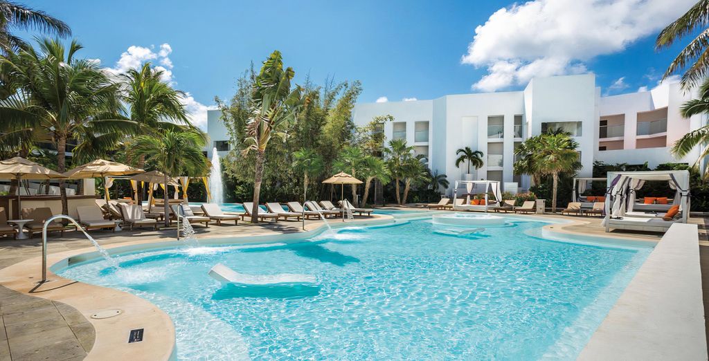 Combinato DoubleTree by Hilton New York Times Square South 4* e Sunscape Akumal Beach Resort & Spa 4*