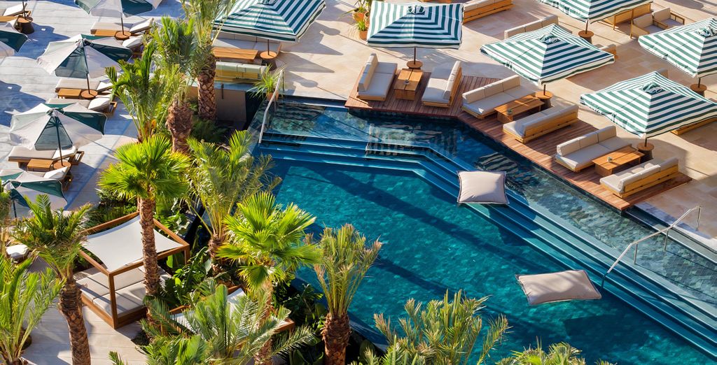 Daios Cove Luxury Resort & Villas 5*