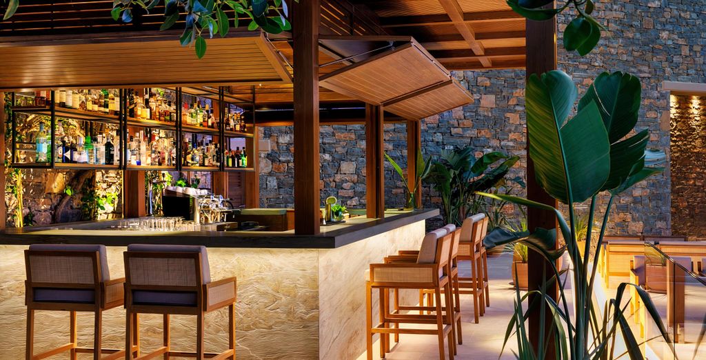 Daios Cove Luxury Resort & Villas 5*