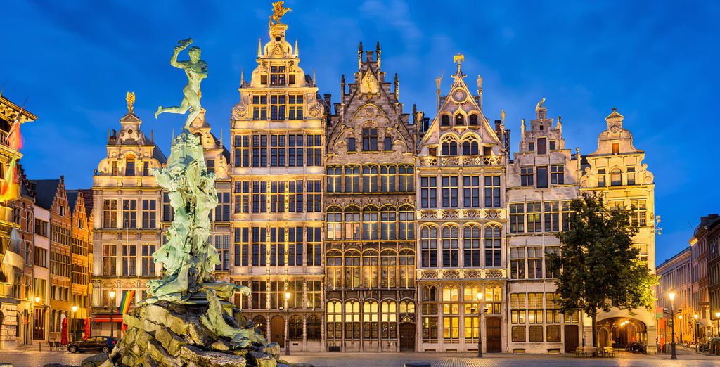 NH Collection Antwerp Centre 4*