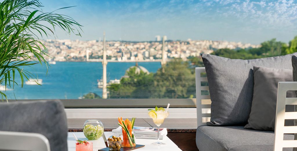 The Ritz-Carlton, Istanbul 5*