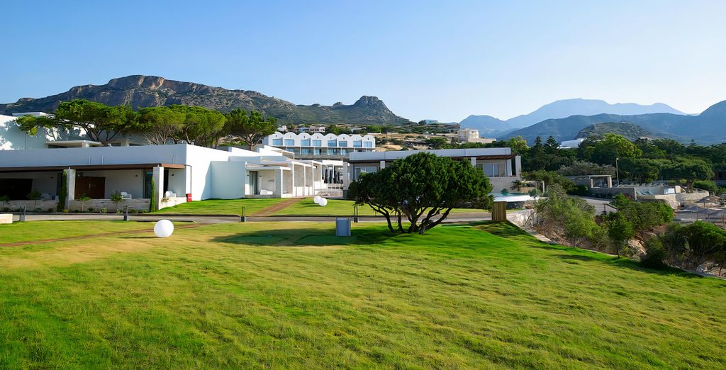 Kakkos Beach Hotel 5* - Adults Only