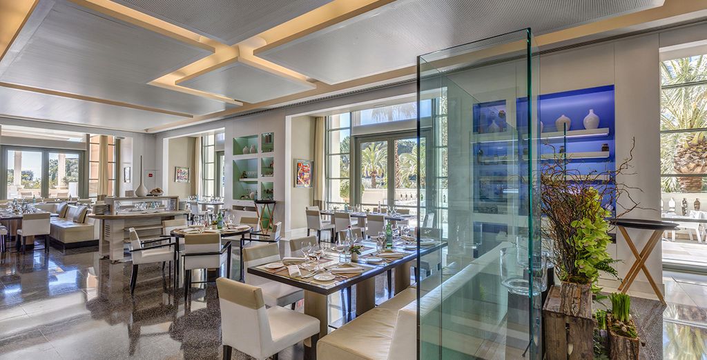 Monte Carlo Bay Hotel & Resort 4*