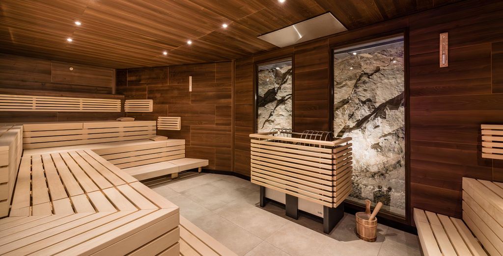 Rosengarten 4*S Schenna Resort - Adults Only