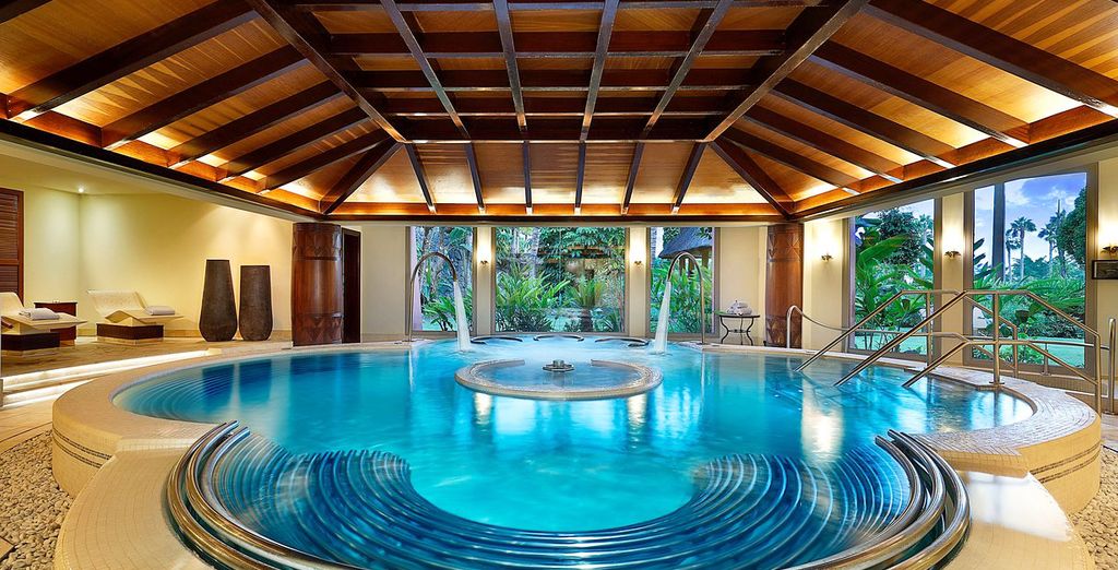 Hotel Ritz Carlton Abama Golf & Spa Resort 5*