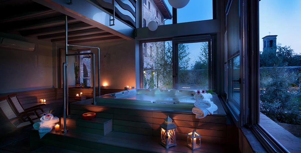 Boutique Hotel Villa dei Campi 4*