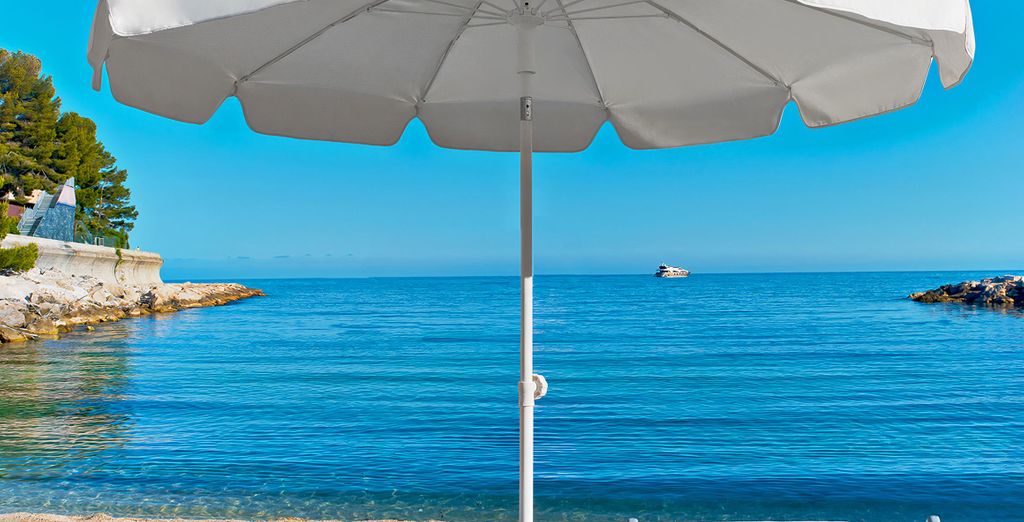 Le Meridien Beach Plaza 4*