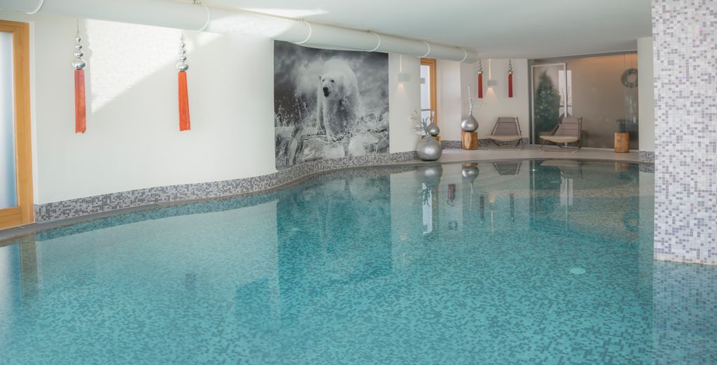 Hotel White Angel 4*