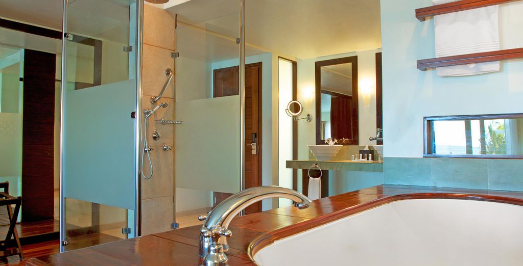 Safari alla scoperta del Paese con estensione al Fisherman's Cove Resort 5*