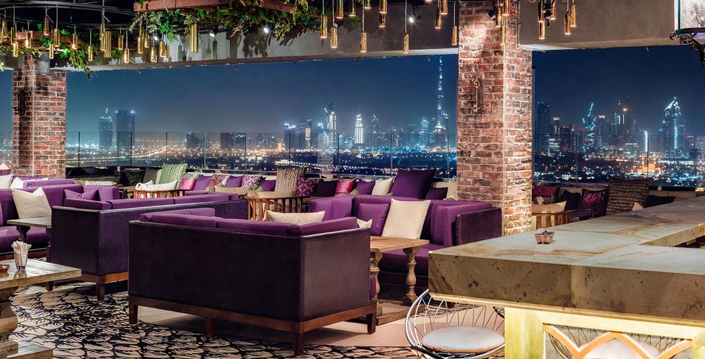 Tour alla scoperta del Paese con possibile estensione presso lo Hyatt Regency Dubai 5*