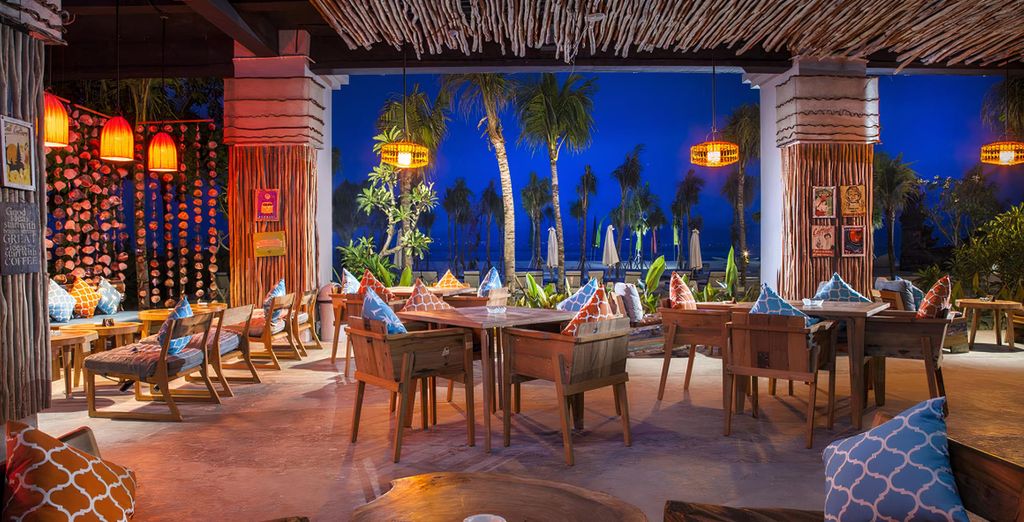 Mansion Baliwood 4*, Mahagiri Resort Nusa Lembongan 4* & Mövenpick Jimbaran Bali 5*
