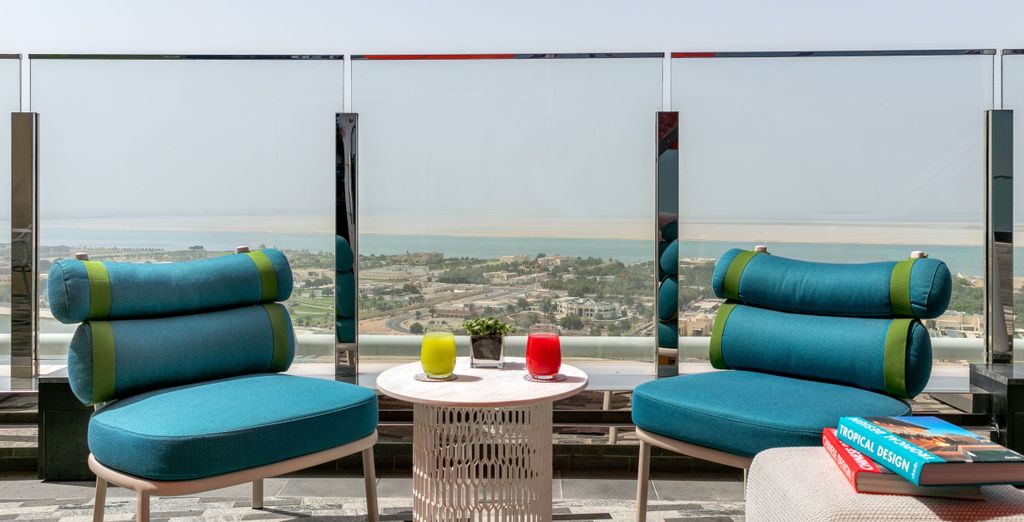 Hyatt Andaz Capital Gate 5* con biglietti per il Gran Premio di Formula 1