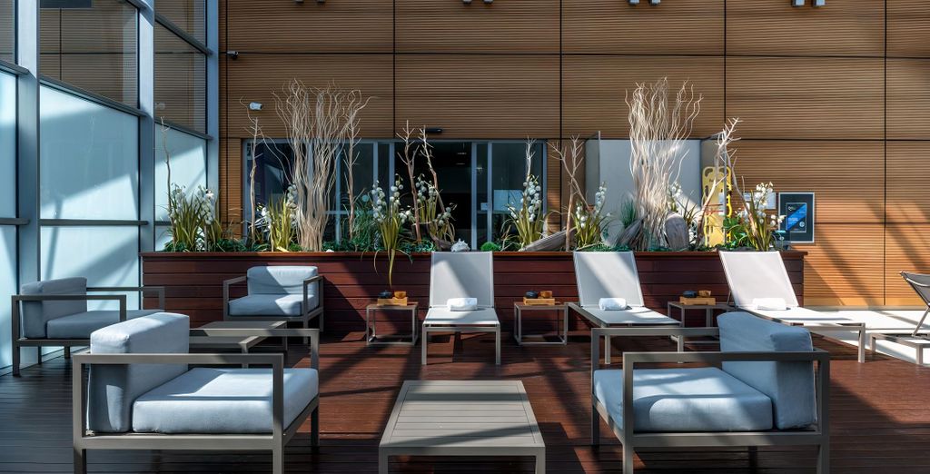 Hilton Geneva Hotel & Conference Centre 4*