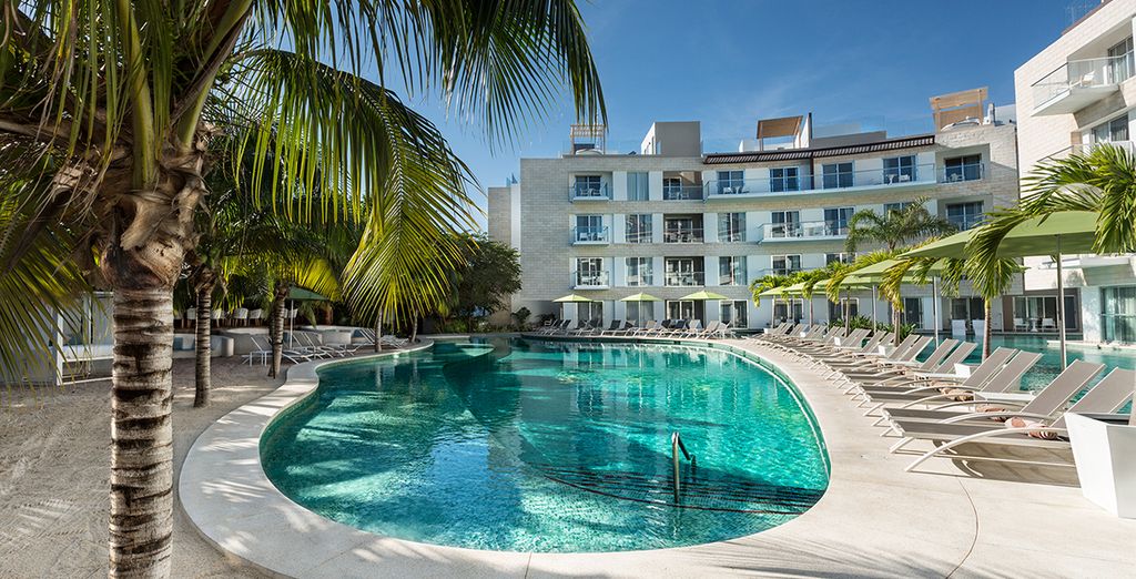 The Fives Beach Hotel & Residences 5*