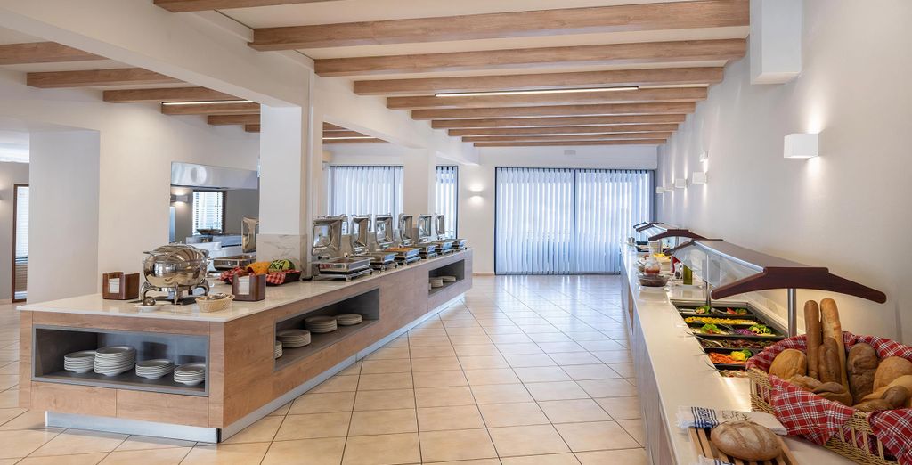 Enorme Maya Beach 4* - Adults Only