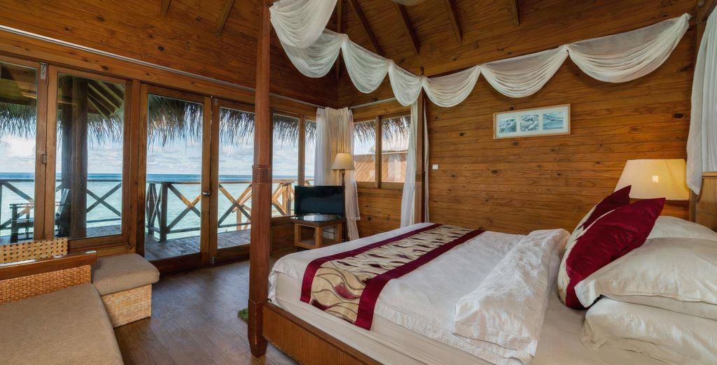 Fihalhohi Island Resort 4*