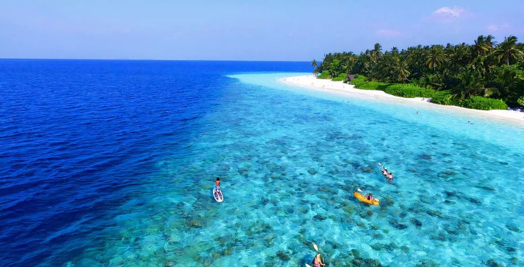 Fihalhohi Island Resort 4*