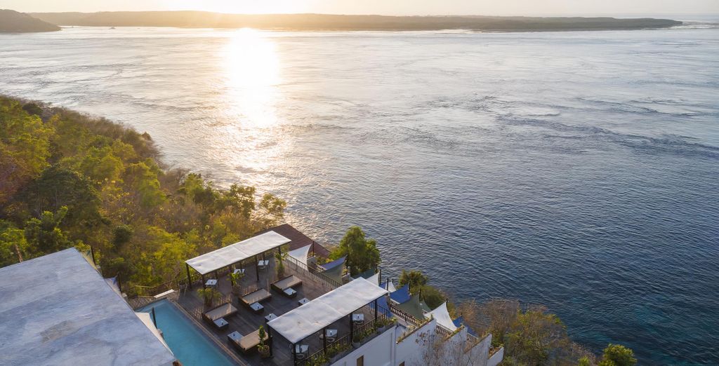 Alaya Resort Ubud 4*, Adiwana Warnakali Resort & Sofitel Bali Nusa Dua Beach Resort 5*