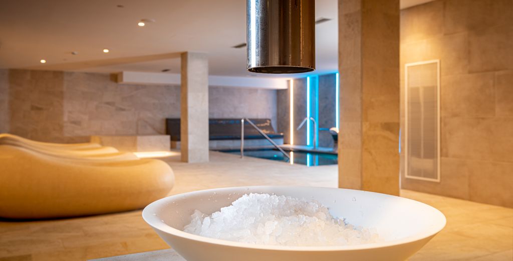 Hotel L'Azure 4*
