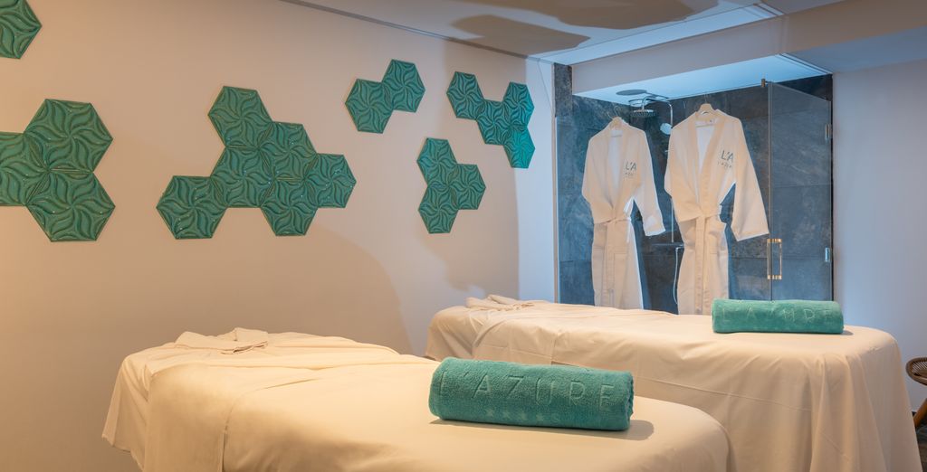 Hotel L'Azure 4*