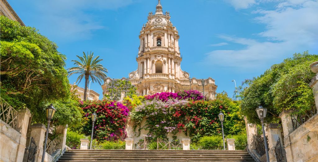 Acacia Palace 4*
