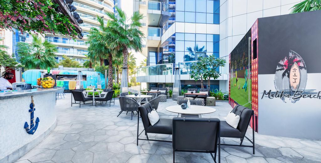 Paramount Hotel Dubai 5*