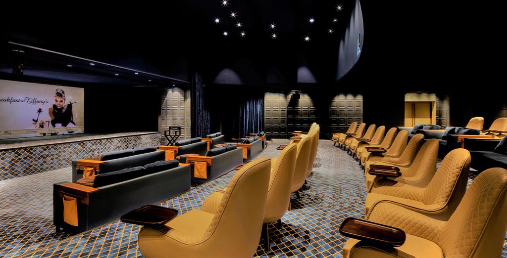 Paramount Hotel Dubai 5*