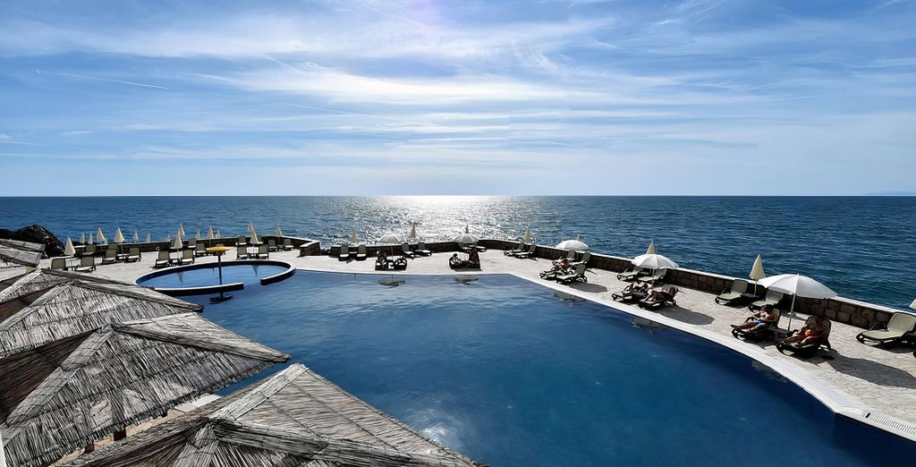 Wind Rose Montenegro Hotel Resort 4*