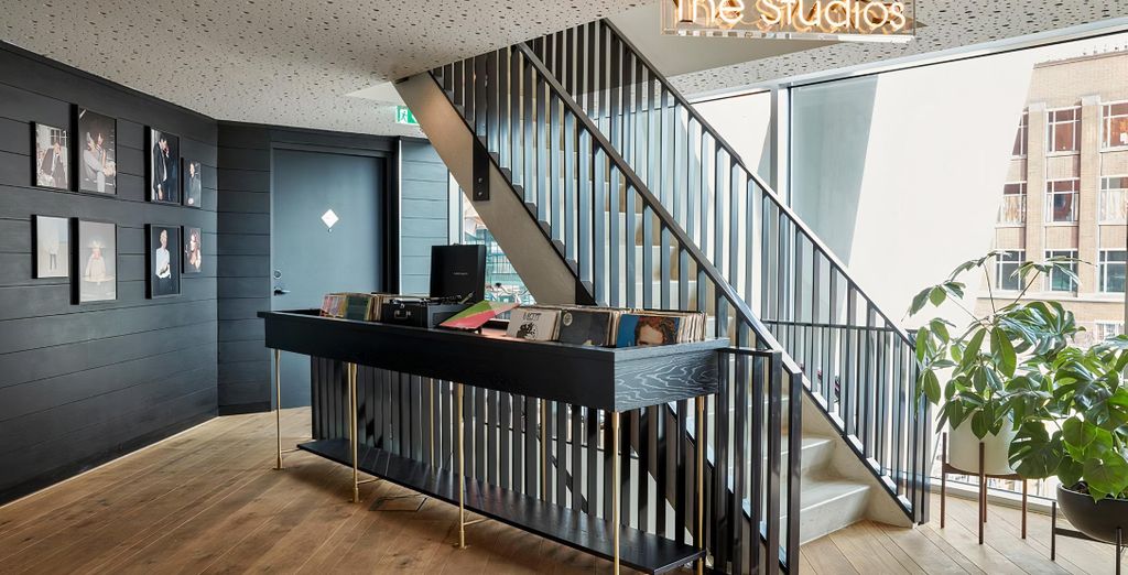 Sir Adam Hotel 4*