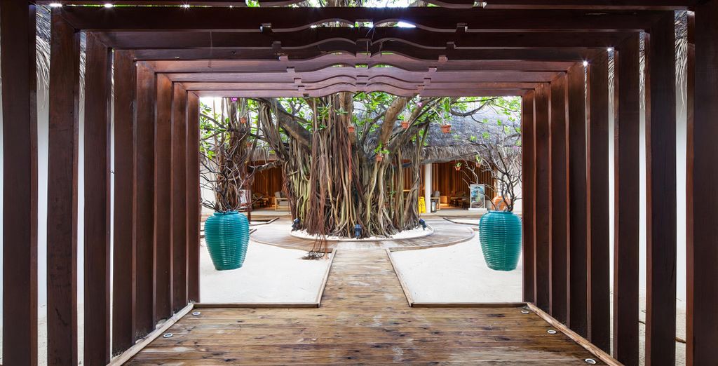 Centara Grand Island Resort & Spa 5*