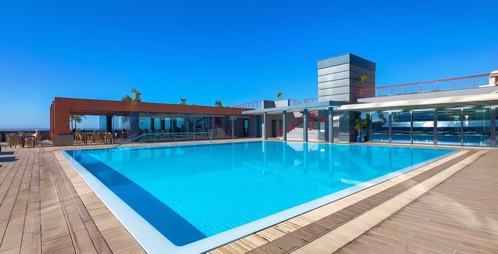 Four Views Monumental Hotel 4*