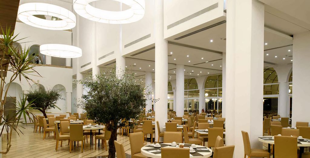 Lindos Royal Resort 5*