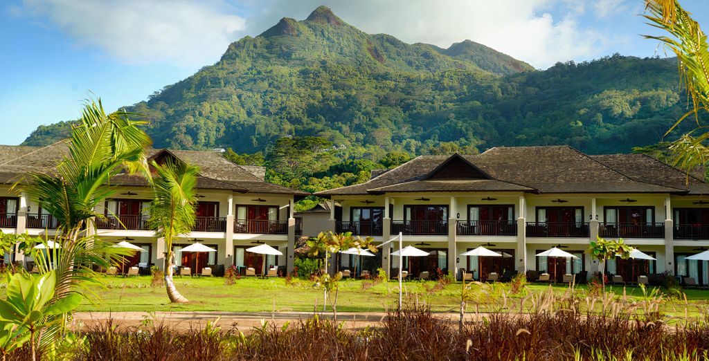 STORY Seychelles 5* con possibile estensione al Ritz Carlton Doha 5*
