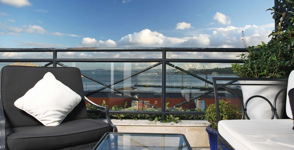 Hotel As Janelas Verdes 4*